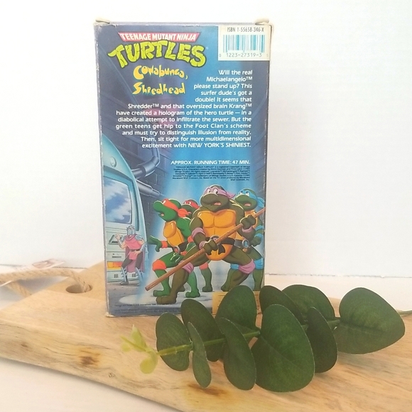 Vintage Teenage Mutant Ninja Turtles "Cowabunga Shredhead" VHS - Picture 2 of 7
